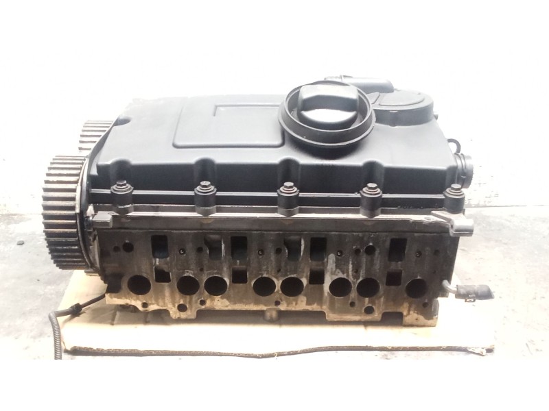 Recambio de culata para audi a3 (8p) 2.0 tdi ambiente referencia OEM IAM 03G103373 BKD 