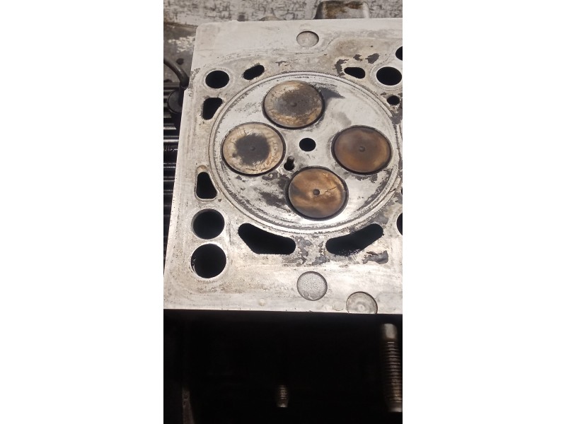 Recambio de culata para audi a3 (8p) 2.0 tdi ambiente referencia OEM IAM 03G103373 BKD 