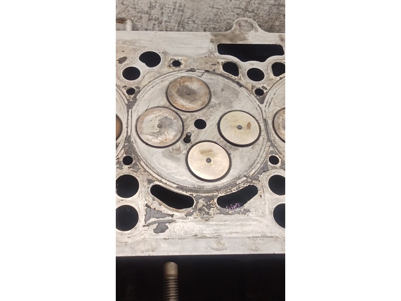 Recambio de culata para audi a3 (8p) 2.0 tdi ambiente referencia OEM IAM 03G103373 BKD 