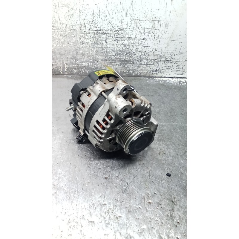 Recambio de alternador para kia stonic (yb) 1.0 t-gdi referencia OEM IAM 3730004950 8400383 130A
