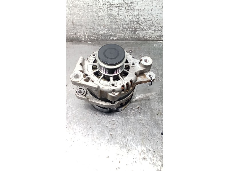 Recambio de alternador para kia stonic (yb) 1.0 t-gdi referencia OEM IAM 3730004950 8400383 130A