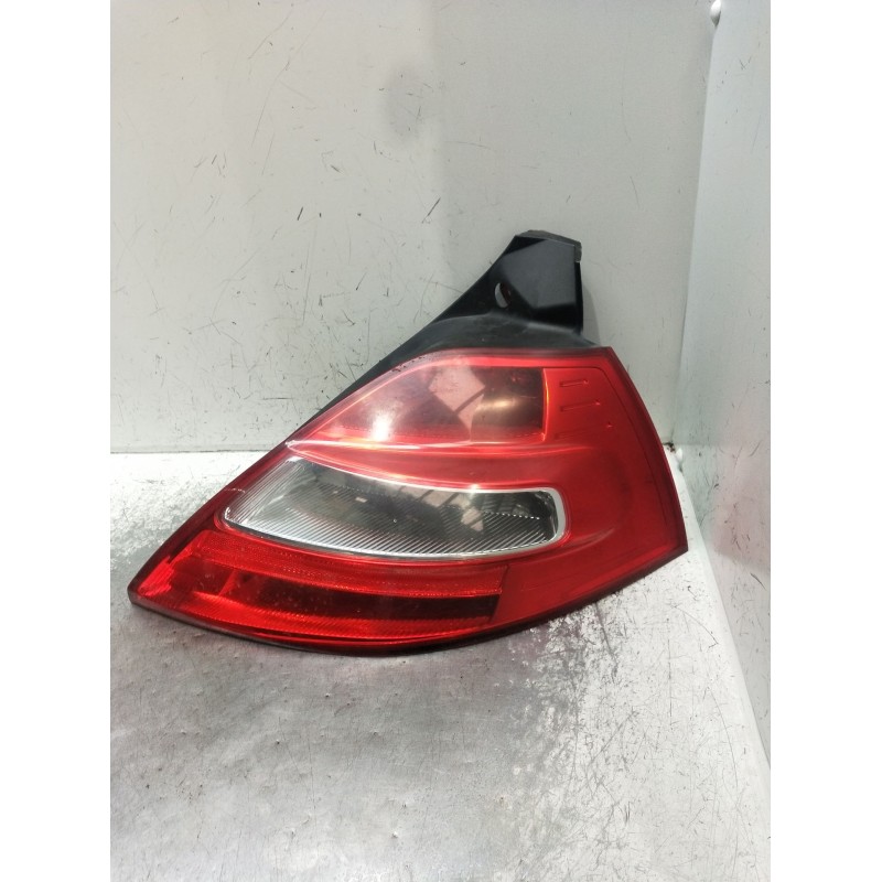 Recambio de piloto trasero derecho para renault megane ii (bm0/1_, cm0/1_) 1.5 dci (bm1e, cm1e) referencia OEM IAM 89038182  