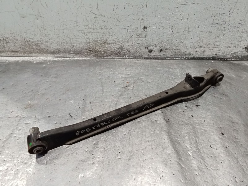 Recambio de brazo suspension superior trasero derecho para ford probe 24v referencia OEM IAM  POSTERIOR 