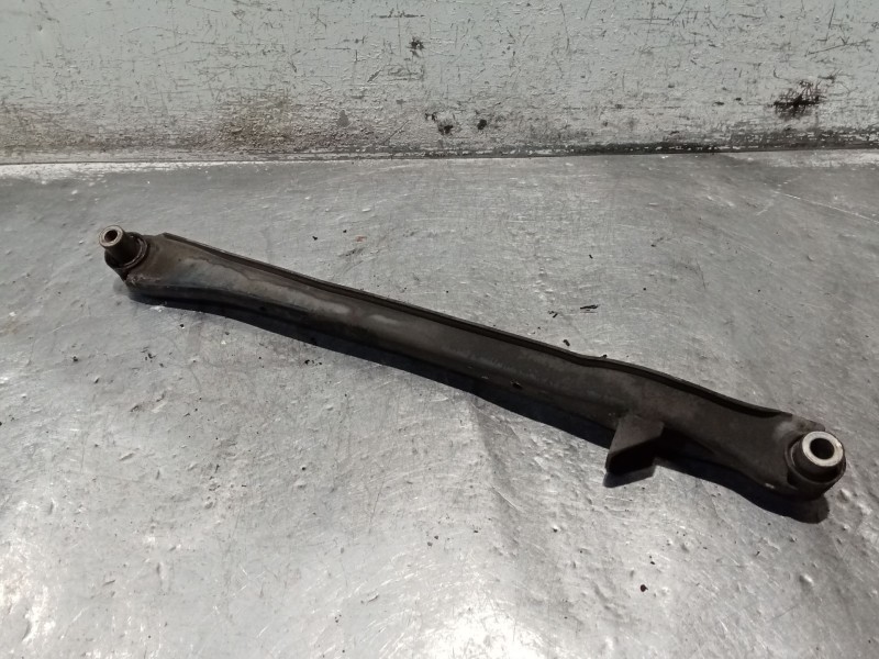 Recambio de brazo suspension superior trasero derecho para ford probe 24v referencia OEM IAM  POSTERIOR 