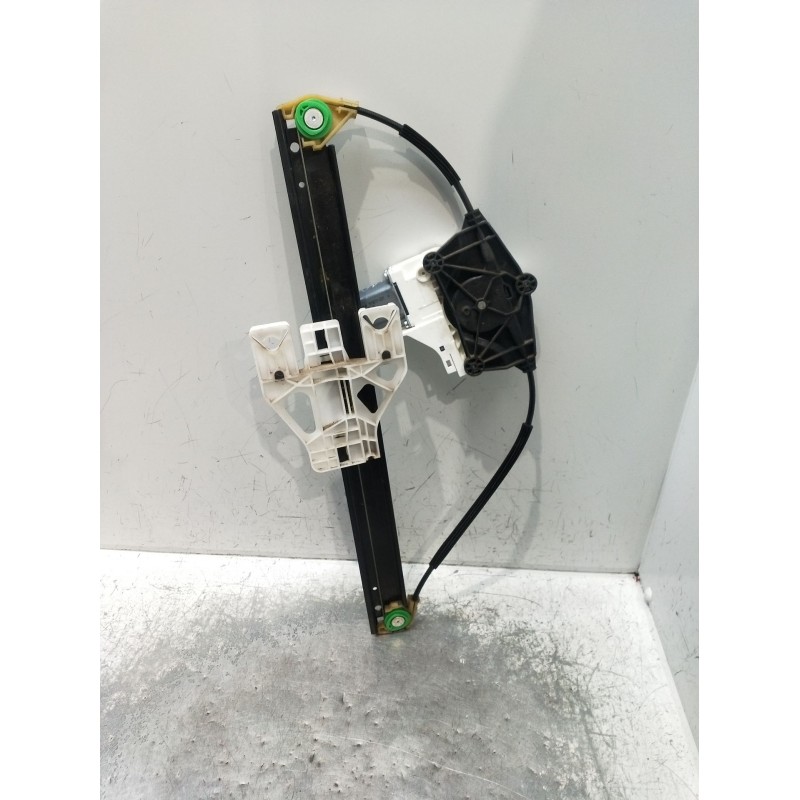 Recambio de elevalunas trasero derecho para audi q5 (8rb) 3.0 tdi quattro referencia OEM IAM 8R0839462D 5P 