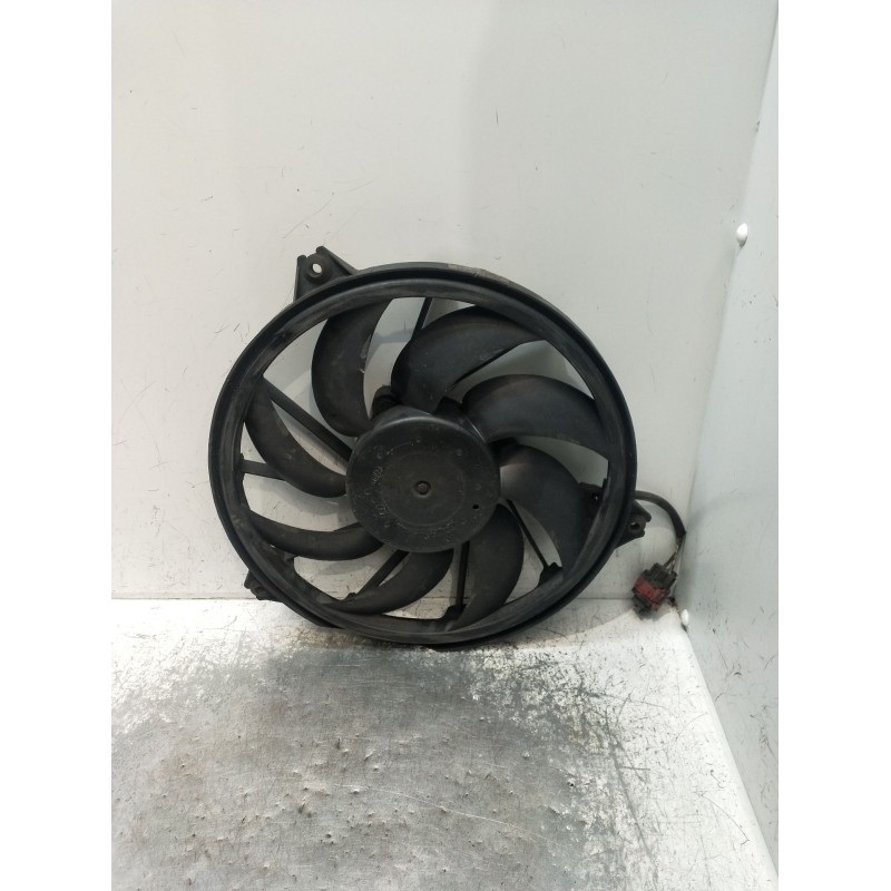 Recambio de electroventilador para peugeot 206 hatchback (2a/c) 2.0 hdi 90 referencia OEM IAM 9643386780  
