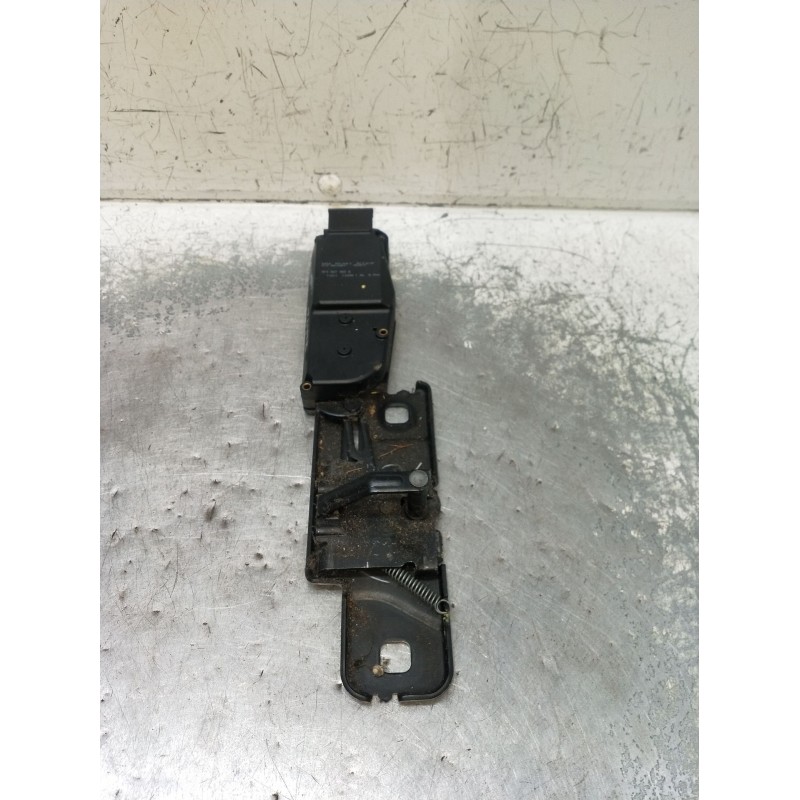 Recambio de motor cierre centralizado porton para audi q5 (8rb) 3.0 tdi quattro referencia OEM IAM 4F9827383E 5P 