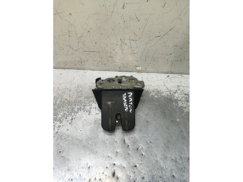 Recambio de motor cierre centralizado porton para audi q5 (8rb) 3.0 tdi quattro referencia OEM IAM 8R0827505 5P 