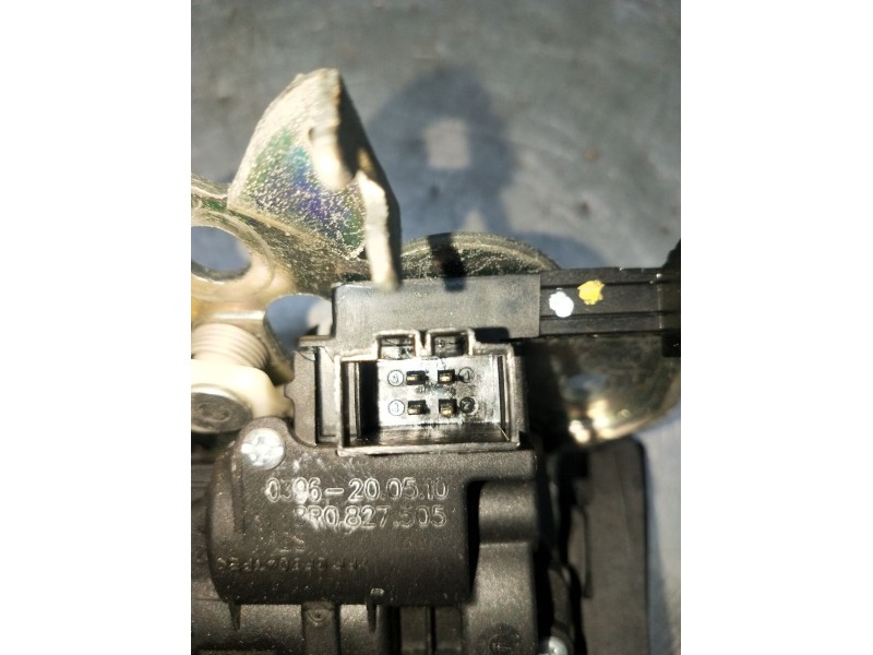 Recambio de motor cierre centralizado porton para audi q5 (8rb) 3.0 tdi quattro referencia OEM IAM 8R0827505 5P 