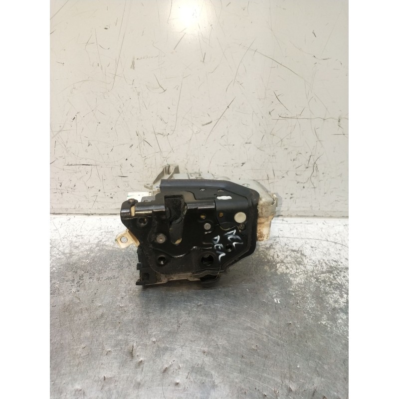 Recambio de motor cierre centralizado delantero derecho para audi q5 (8rb) 3.0 tdi quattro referencia OEM IAM 8J2837016C 5P 