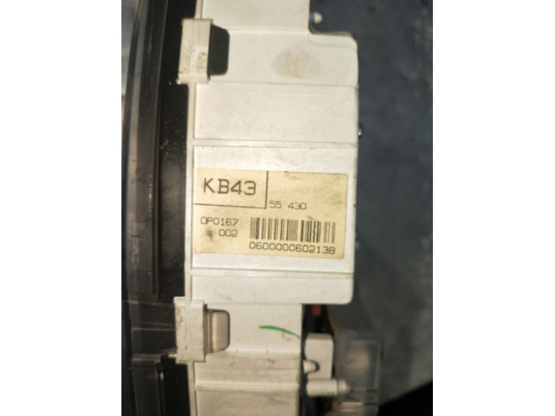 Recambio de cuadro instrumentos para ford probe 24v referencia OEM IAM 0600000602138  