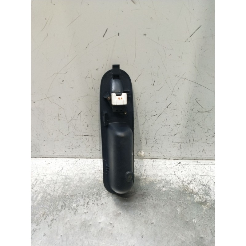 Recambio de mando elevalunas delantero derecho para honda hr-v (gh) vtec top 4wd (3-ptas.) referencia OEM IAM   