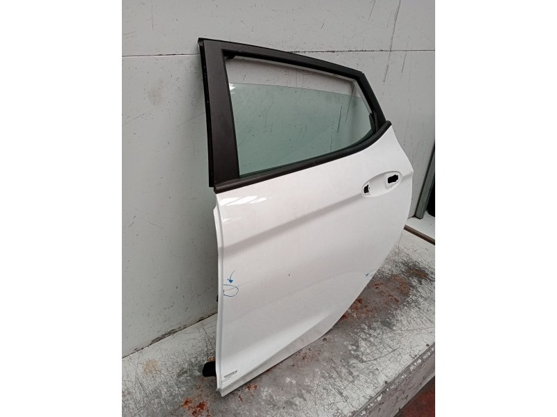 Recambio de puerta trasera izquierda para ford fiesta (ce1) trend referencia OEM IAM  17 
