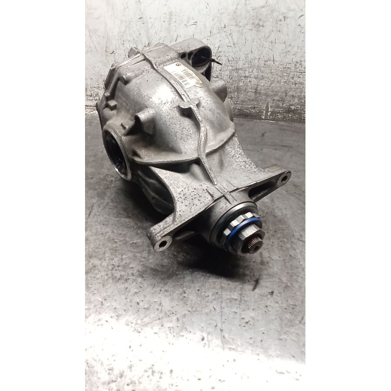 Recambio de diferencial trasero para bmw serie 5 lim. (f10) 520d referencia OEM IAM 758444408 33117573319 R= 3.23