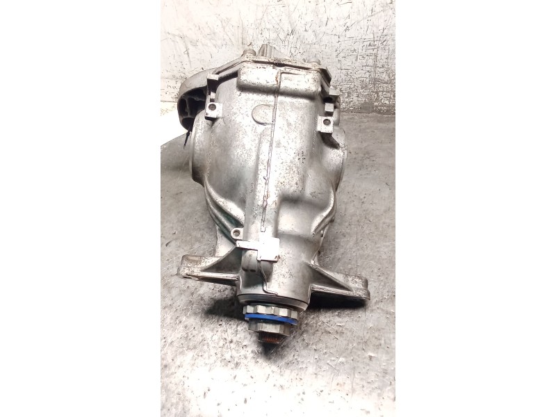 Recambio de diferencial trasero para bmw serie 5 lim. (f10) 520d referencia OEM IAM 758444408 33117573319 R= 3.23