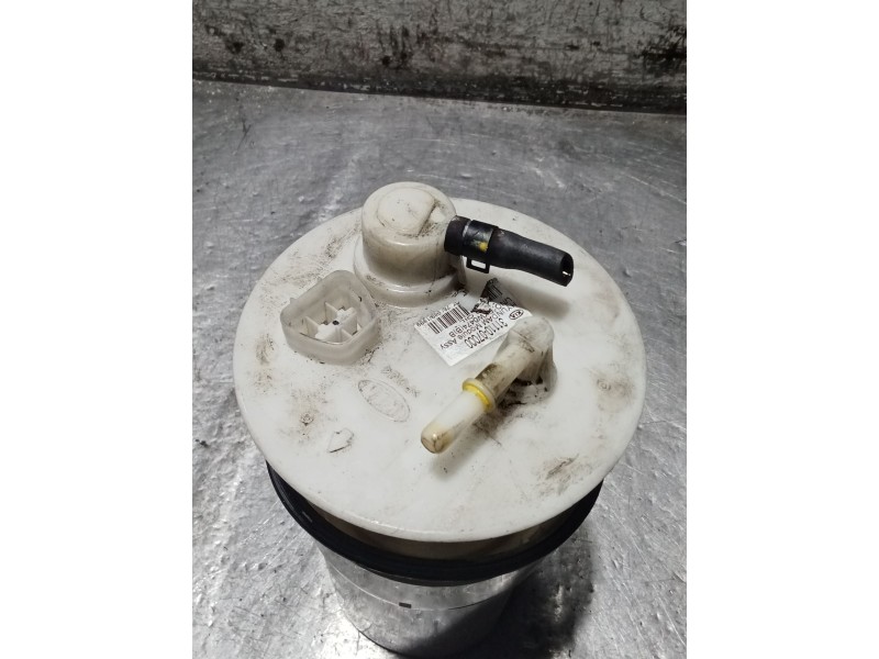 Recambio de bomba combustible para kia picanto 1.1 ex referencia OEM IAM 3111007000  