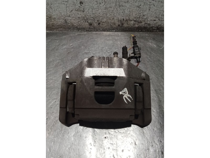 Recambio de pinza freno delantera derecha para audi a6 berlina (4f2) 3.0 tdi quattro (165kw) referencia OEM IAM   