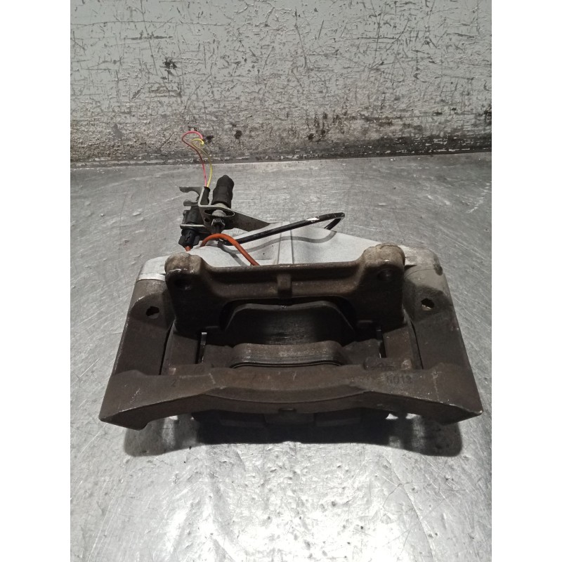 Recambio de pinza freno delantera derecha para audi a6 berlina (4f2) 3.0 tdi quattro (165kw) referencia OEM IAM   