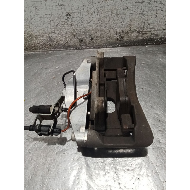 Recambio de pinza freno delantera derecha para audi a6 berlina (4f2) 3.0 tdi quattro (165kw) referencia OEM IAM   
