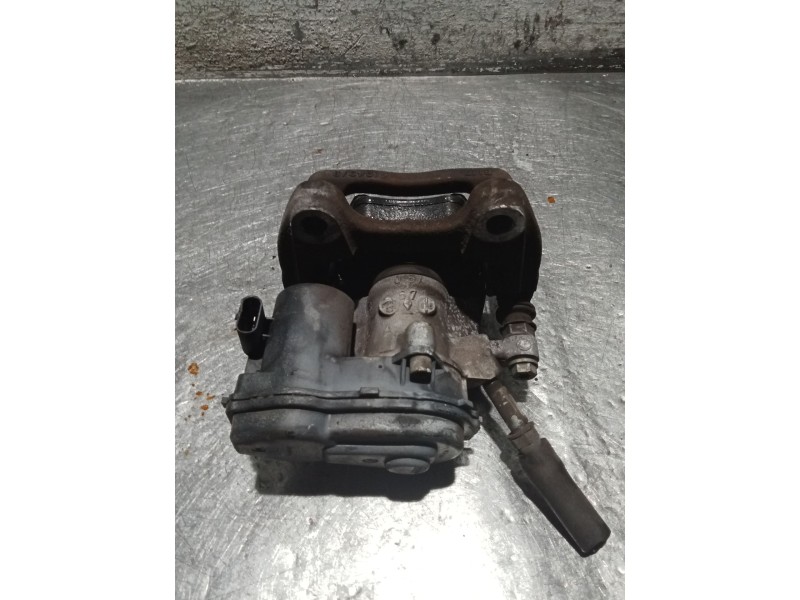 Recambio de pinza freno trasera izquierda para mercedes-benz cla shooting brake (x117) cla 200 cdi / d (117.908) referencia OEM 