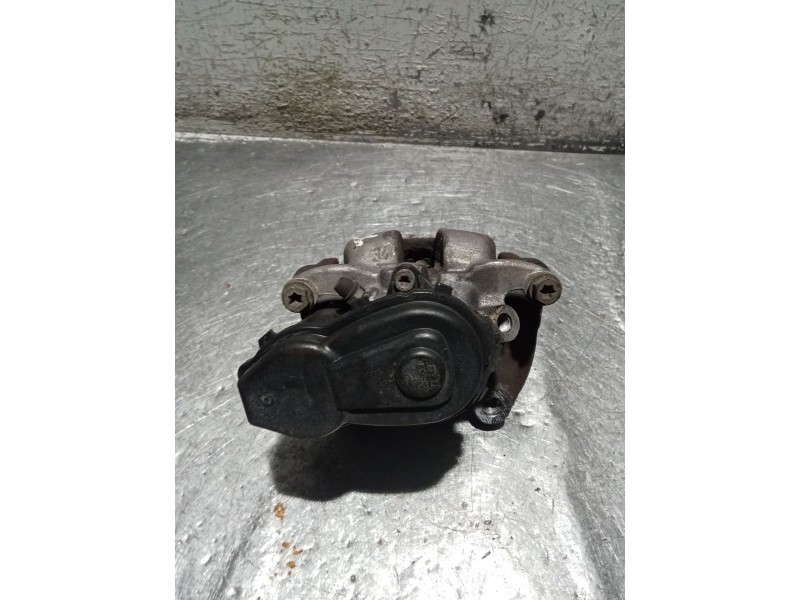 Recambio de pinza freno trasera derecha para mercedes-benz cla shooting brake (x117) cla 200 cdi / d (117.908) referencia OEM IA