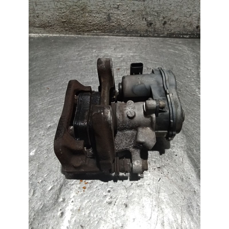 Recambio de pinza freno trasera derecha para mercedes-benz cla shooting brake (x117) cla 200 cdi / d (117.908) referencia OEM IA