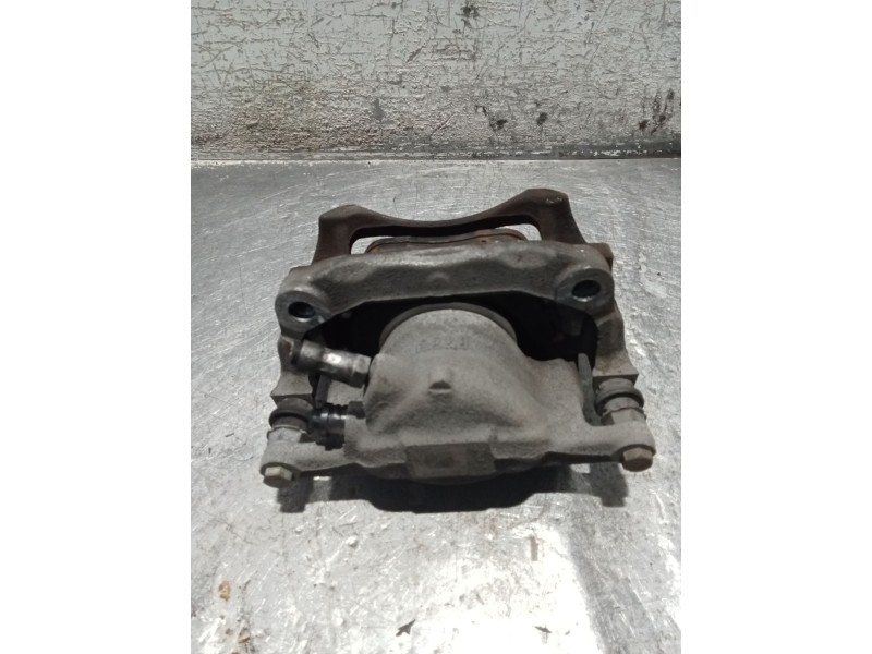 Recambio de pinza freno delantera derecha para mercedes-benz cla shooting brake (x117) cla 200 cdi / d (117.908) referencia OEM 