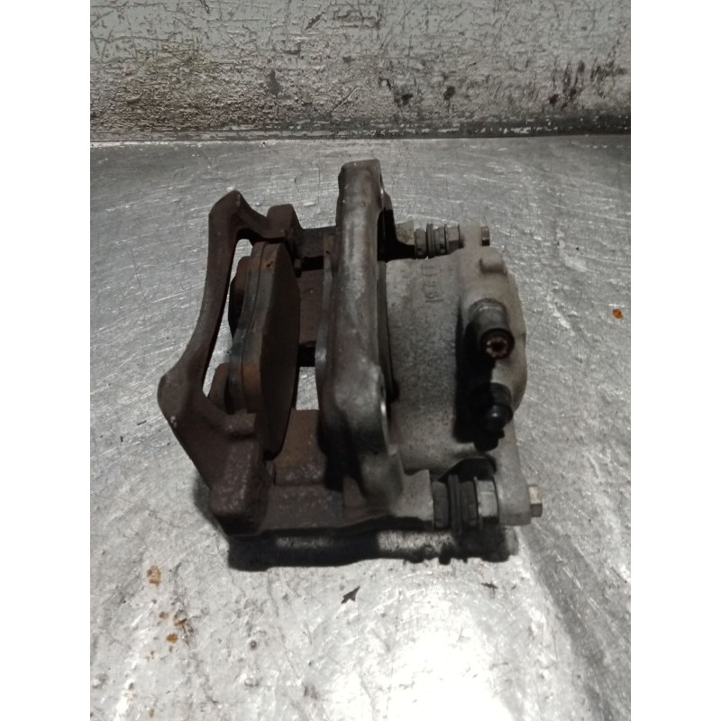 Recambio de pinza freno delantera derecha para mercedes-benz cla shooting brake (x117) cla 200 cdi / d (117.908) referencia OEM 