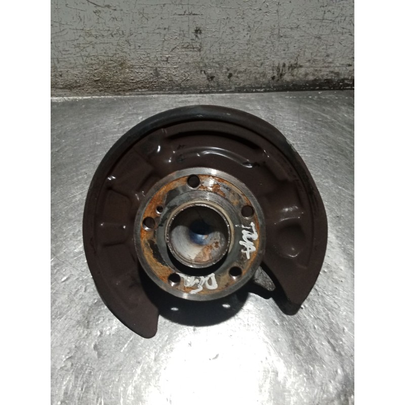 Recambio de mangueta trasera derecha para mercedes-benz cla shooting brake (x117) cla 200 cdi / d (117.908) referencia OEM IAM  