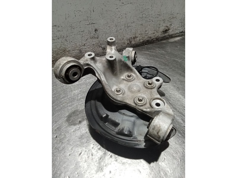 Recambio de mangueta trasera derecha para mercedes-benz cla shooting brake (x117) cla 200 cdi / d (117.908) referencia OEM IAM  