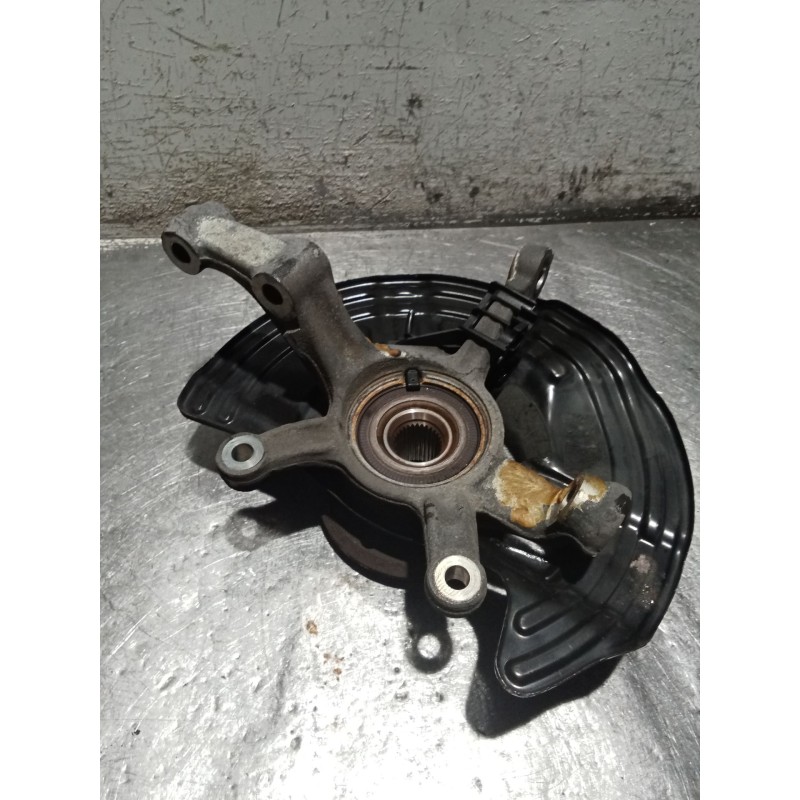 Recambio de mangueta delantera derecha para mercedes-benz cla shooting brake (x117) cla 200 cdi / d (117.908) referencia OEM IAM