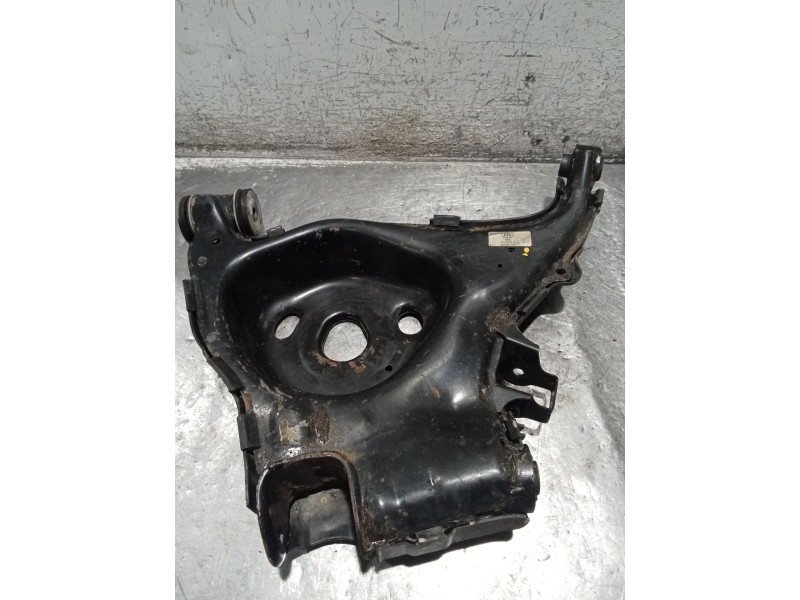 Recambio de brazo suspension inferior trasero izquierdo para audi a6 berlina (4f2) 3.0 tdi quattro (165kw) referencia OEM IAM 4F