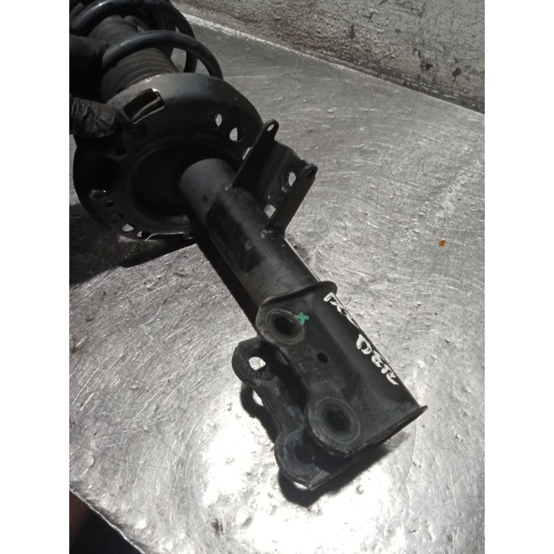Recambio de amortiguador delantero derecho para mercedes-benz cla shooting brake (x117) cla 200 cdi / d (117.908) referencia OEM