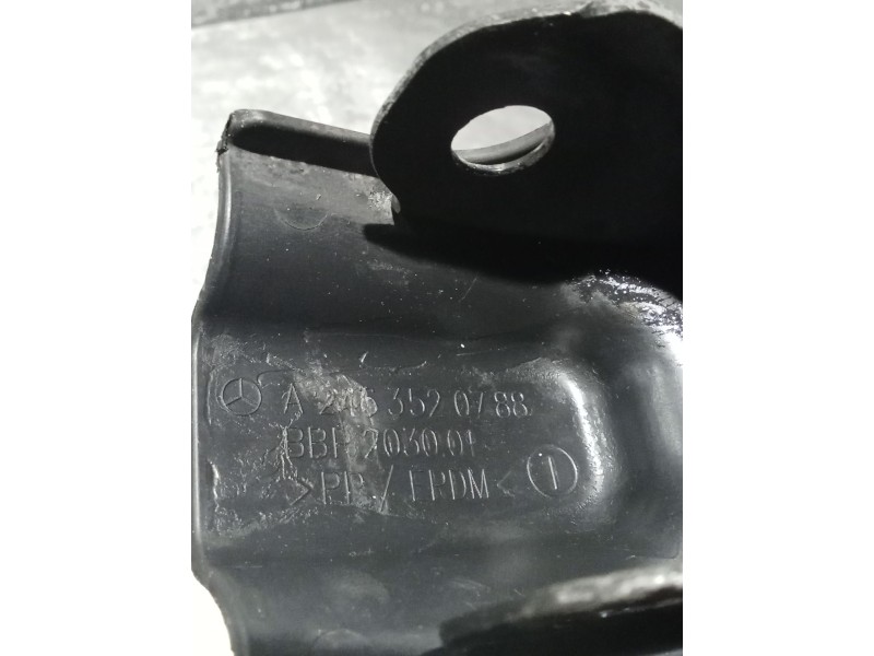 Recambio de brazo suspension inferior trasero derecho para mercedes-benz cla shooting brake (x117) cla 200 cdi / d (117.908) ref