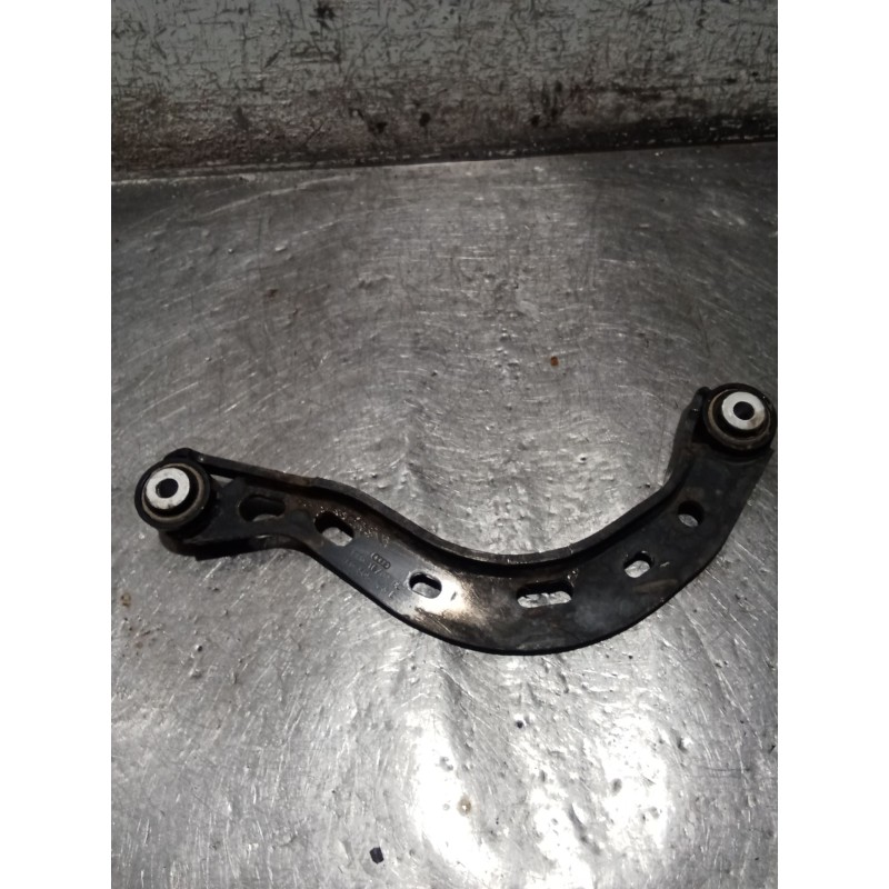 Recambio de brazo suspension superior trasero derecho para audi a6 berlina (4f2) 3.0 tdi quattro (165kw) referencia OEM IAM 4F05