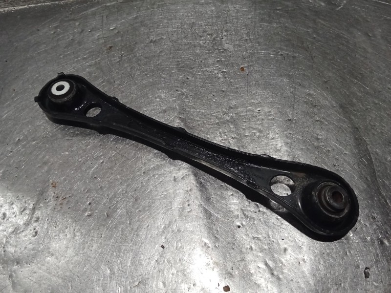 Recambio de brazo suspension inferior trasero derecho para audi a6 berlina (4f2) 3.0 tdi quattro (165kw) referencia OEM IAM   