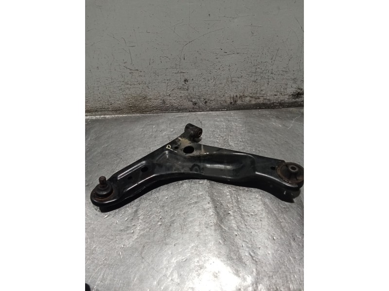 Recambio de brazo suspension inferior delantero izquierdo para kia picanto 1.1 ex referencia OEM IAM   