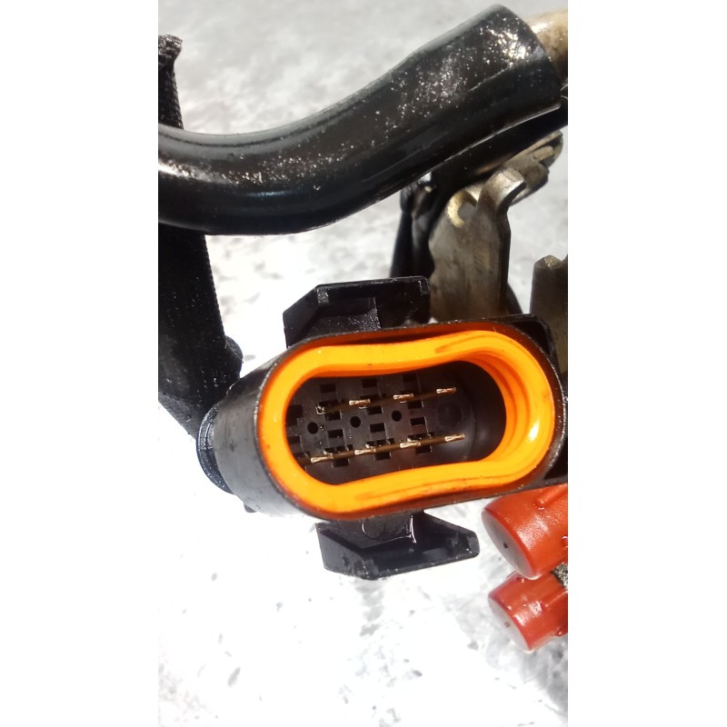 Recambio de bomba inyeccion para volkswagen passat b5 (3b2) 1.9 tdi referencia OEM IAM 0986440504 0460404969 028130115AX BOSCH P