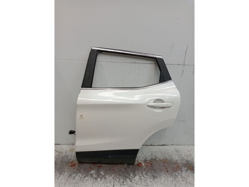 Recambio de puerta trasera izquierda para nissan qashqai ii (j11, j11_) 1.2 dig-t referencia OEM IAM   5P