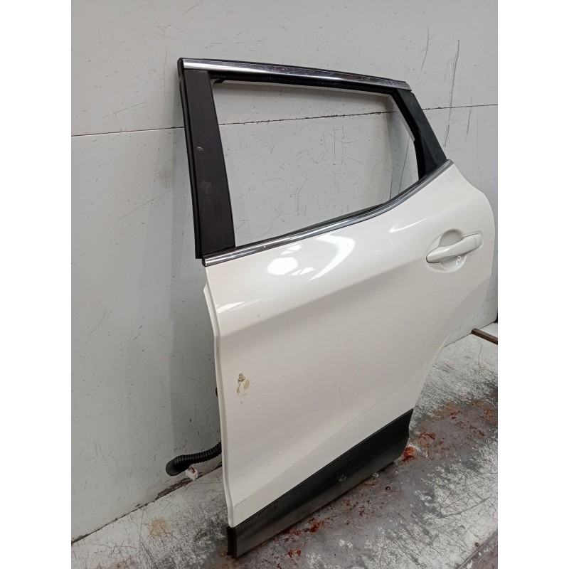 Recambio de puerta trasera izquierda para nissan qashqai ii (j11, j11_) 1.2 dig-t referencia OEM IAM   5P