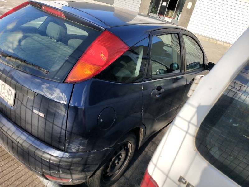ford focus berlina (cak) del año 2003