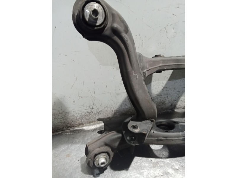 Recambio de puente trasero para mercedes-benz cla shooting brake (x117) cla 200 cdi / d (117.908) referencia OEM IAM 2464401  