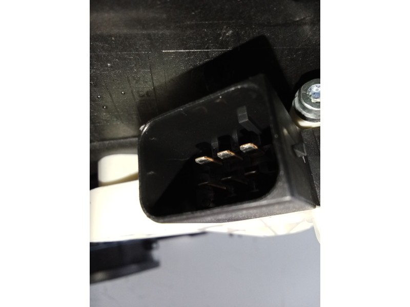 Recambio de elevalunas delantero izquierdo para mercedes-benz cla shooting brake (x117) cla 200 cdi / d (117.908) referencia OEM