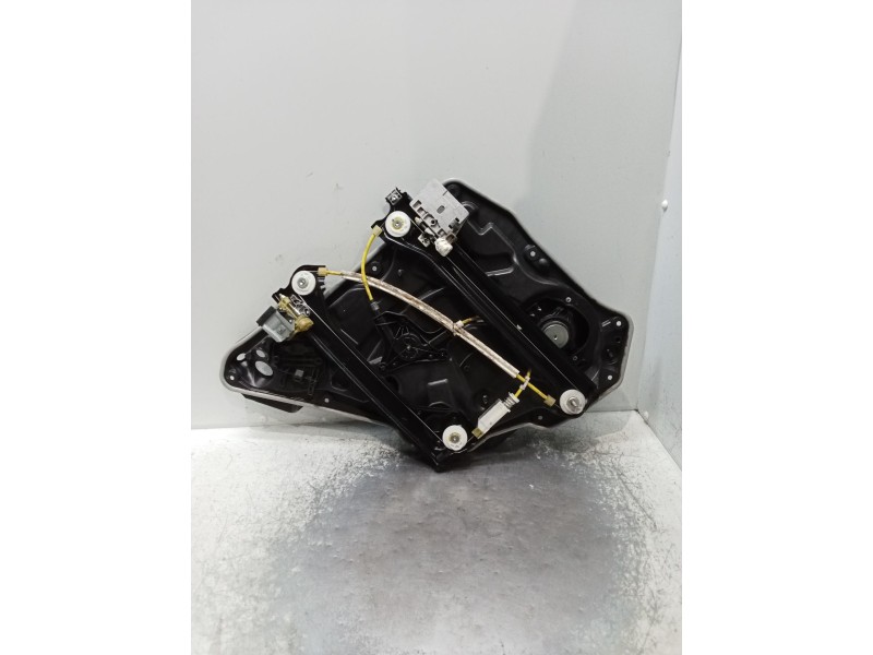 Recambio de elevalunas trasero derecho para mercedes-benz cla shooting brake (x117) cla 200 cdi / d (117.908) referencia OEM IAM