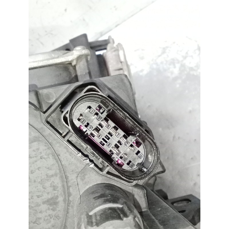 Recambio de faro izquierdo para mercedes-benz cla shooting brake (x117) cla 200 cdi / d (117.908) referencia OEM IAM A2229003300