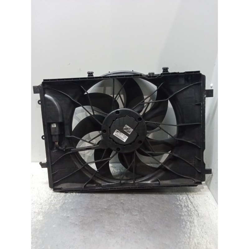 Recambio de electroventilador para mercedes-benz cla shooting brake (x117) cla 200 cdi / d (117.908) referencia OEM IAM A2049066