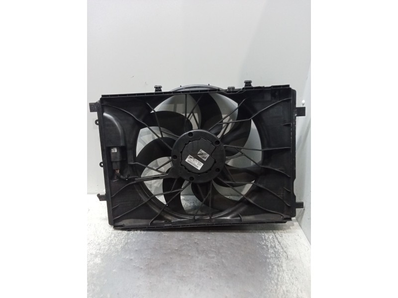 Recambio de electroventilador para mercedes-benz cla shooting brake (x117) cla 200 cdi / d (117.908) referencia OEM IAM A2049066