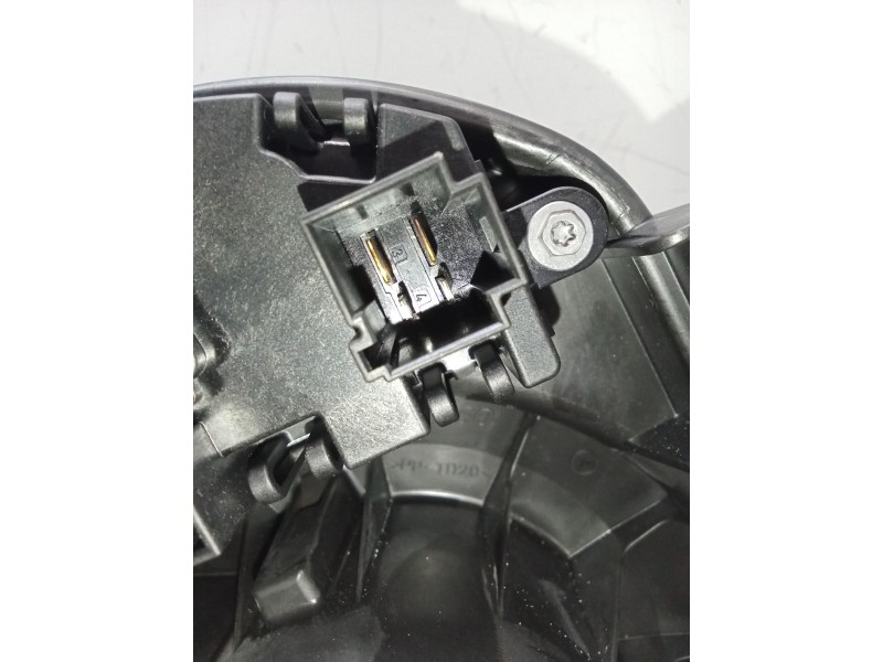 Recambio de motor calefaccion para mercedes-benz cla shooting brake (x117) cla 200 cdi / d (117.908) referencia OEM IAM A2229060