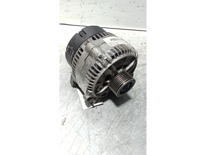 Recambio de alternador para chrysler voyager (gs) 2.5 td referencia OEM IAM 0123510037 4727206 BOSCH 115A