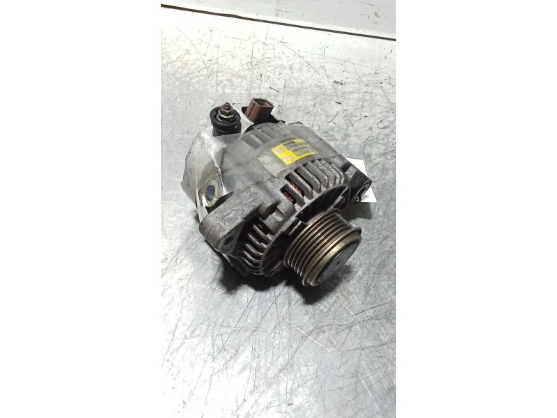Recambio de alternador para toyota yaris (ncp1/nlp1/scp1) 1.4 d-4d linea luna referencia OEM IAM 2706033020  